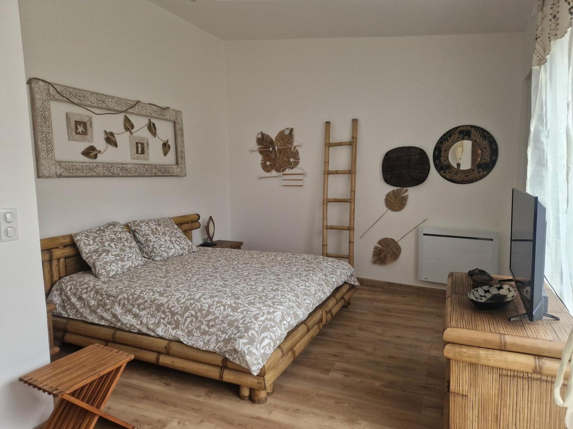 La Serenite Balinaise, Chambre Et Sdb Privee, Jardin , Piscine Et Jacuzzi En Saison, Pres De Chantilly, Parc Asterix Et Cdg Et Paris En 20' Orry-La-Ville Bagian luar foto