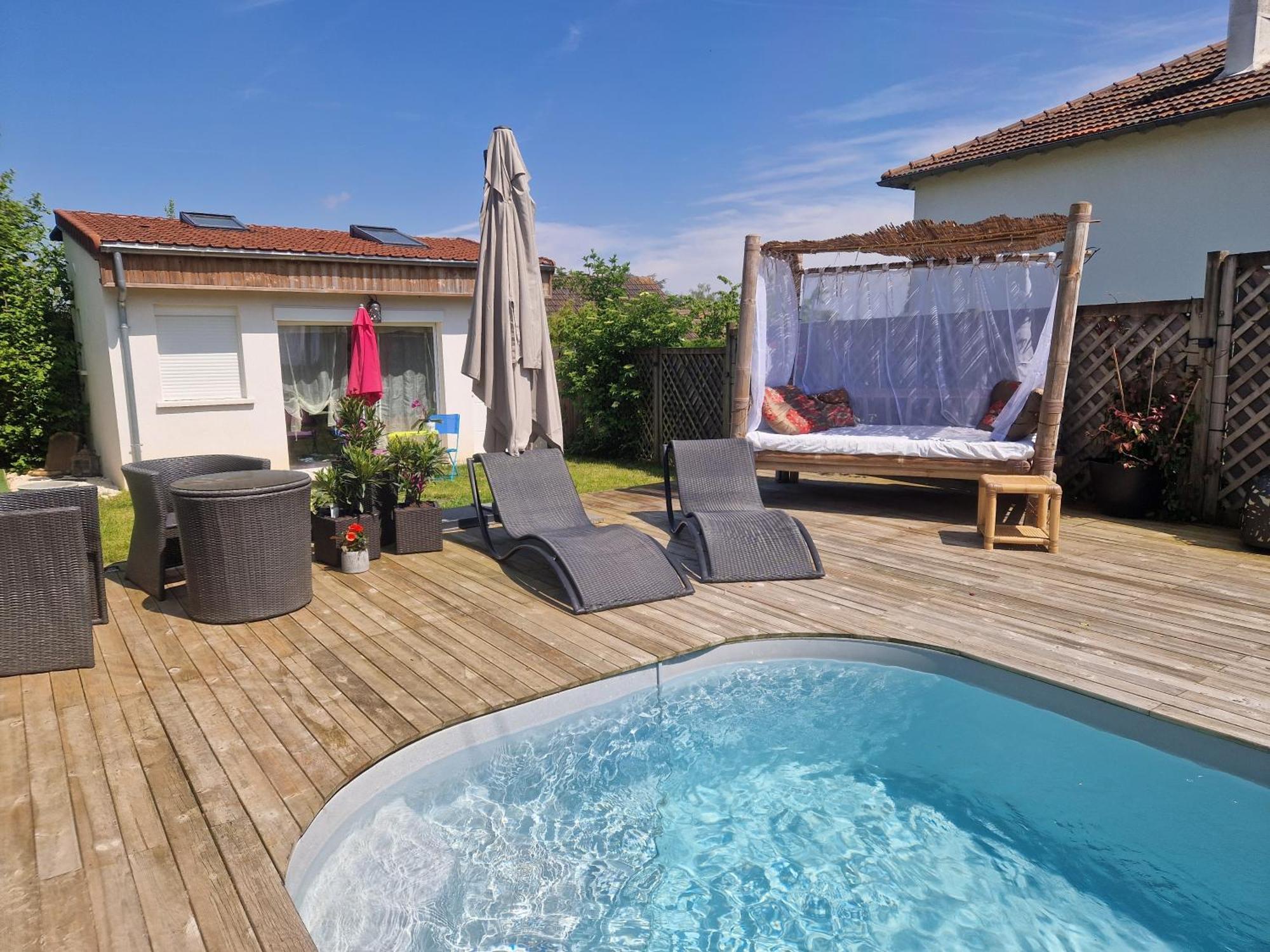 La Serenite Balinaise, Chambre Et Sdb Privee, Jardin , Piscine Et Jacuzzi En Saison, Pres De Chantilly, Parc Asterix Et Cdg Et Paris En 20' Orry-La-Ville Bagian luar foto